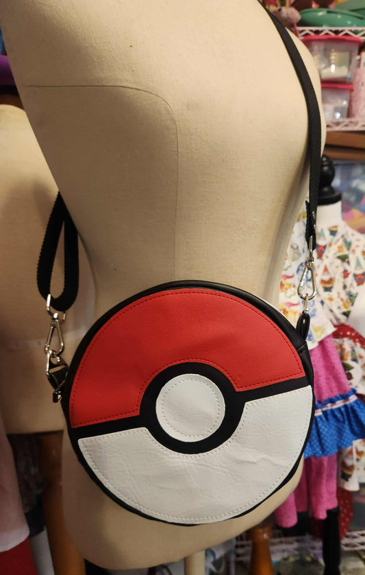 Pocket Monsters Gotta Catch Em All Circle Crossbody Bag