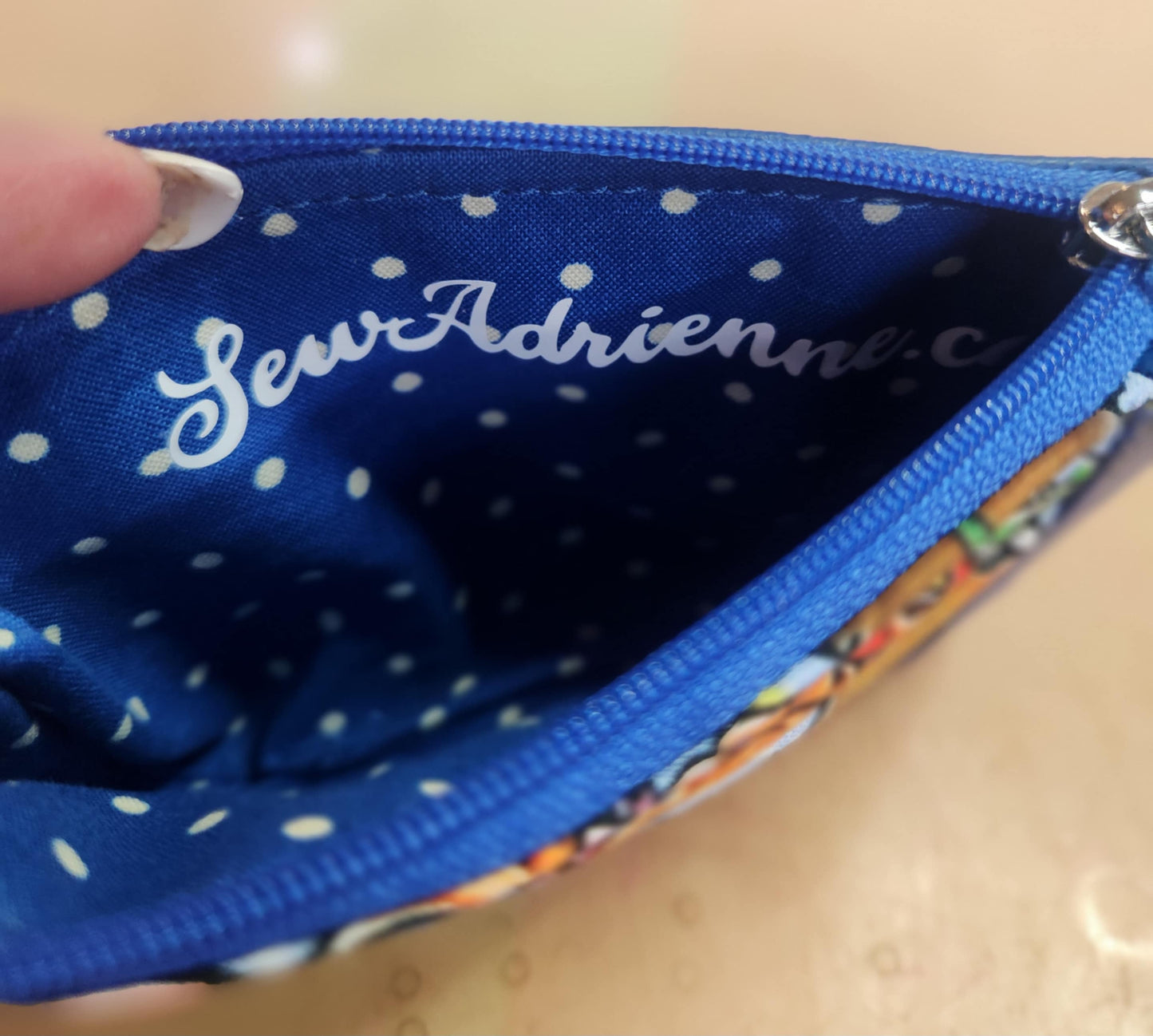 80's Rainbow Friends Zip-Up Cardholder