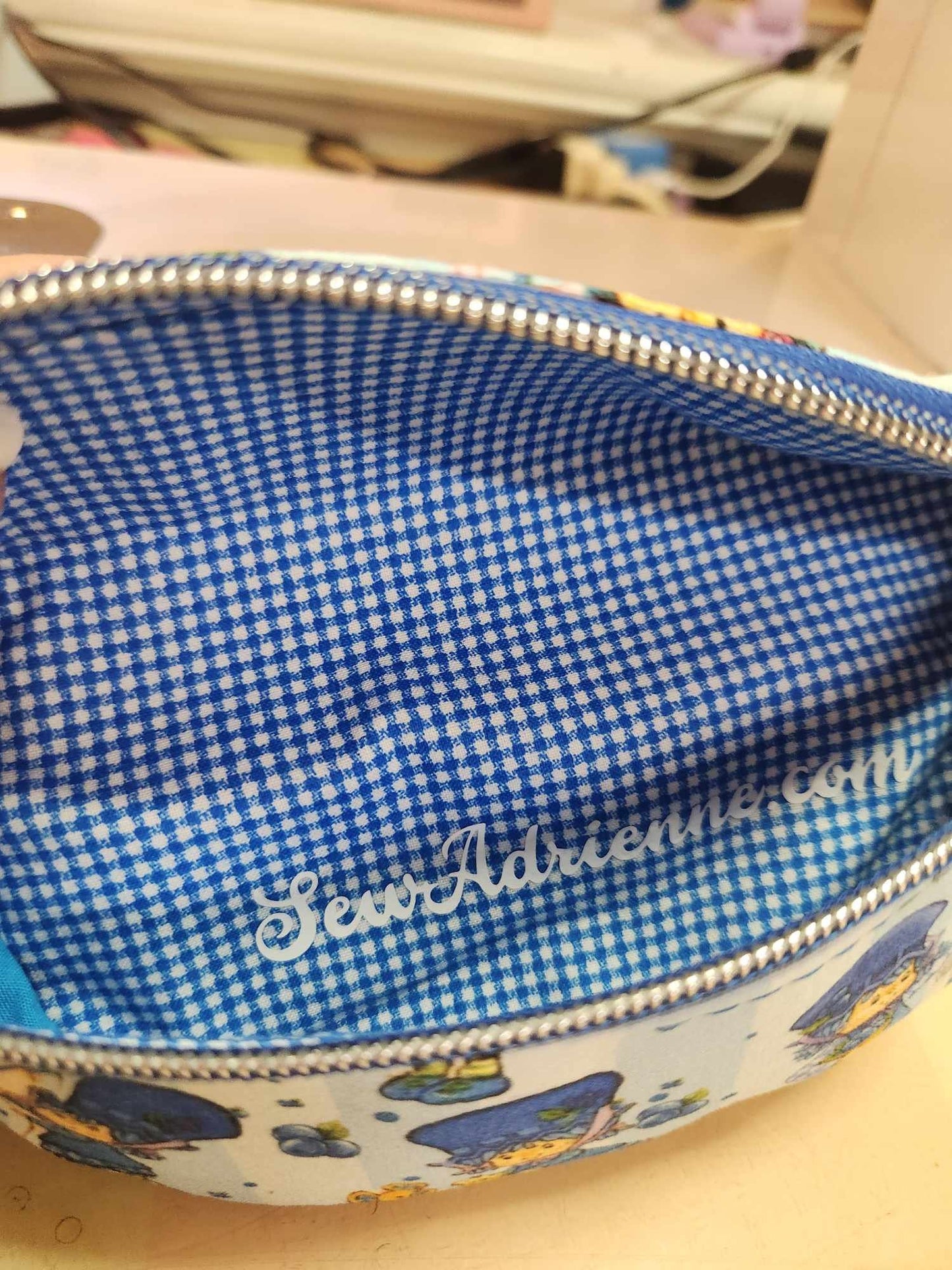 80's Blueberry Girl Zippered Sunglasses Glasses Case