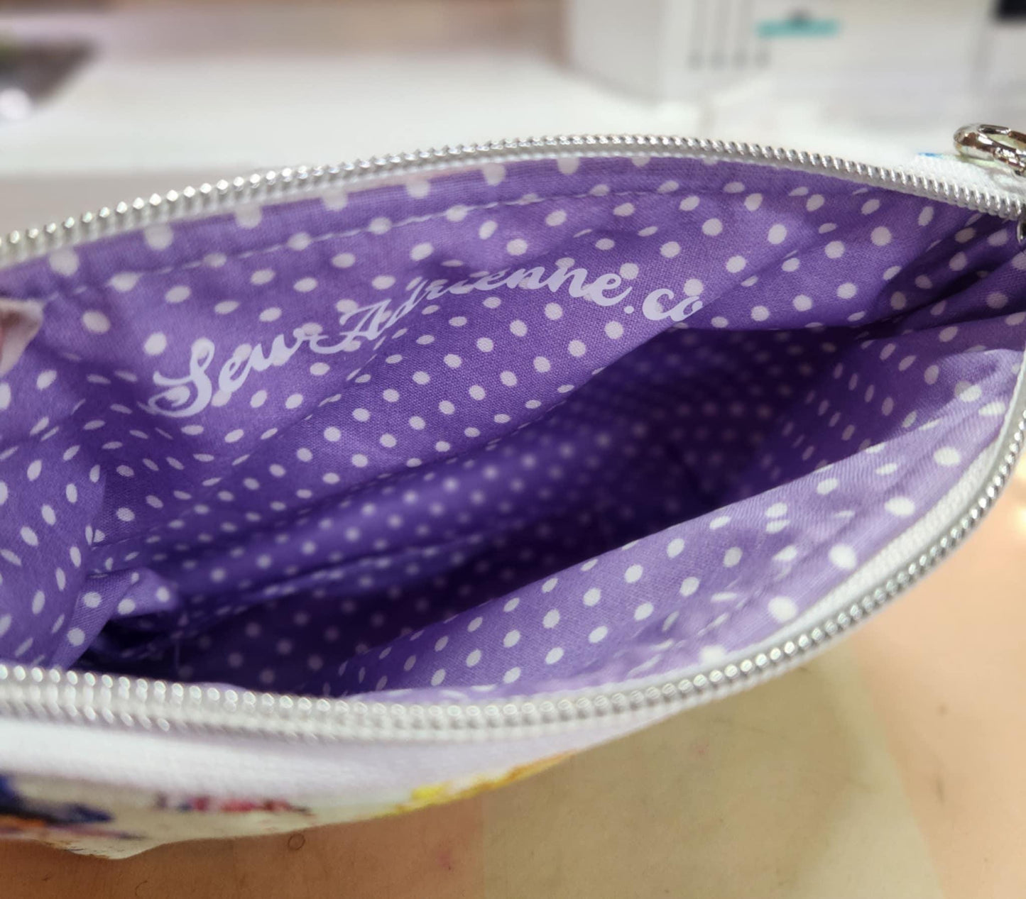 80's Lady Lovely Locks Squared Zipper Pouch Three Sizes