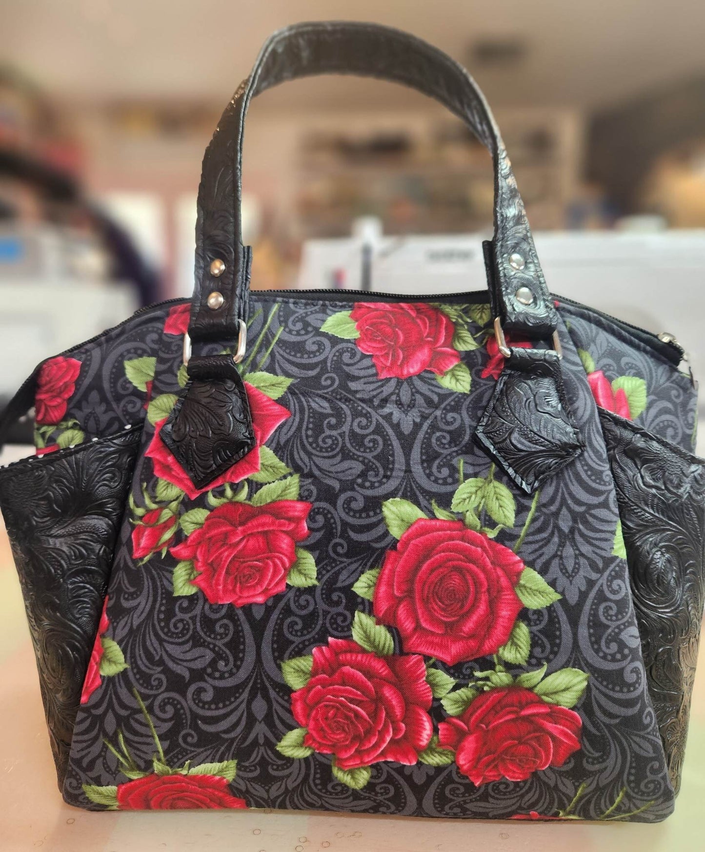 Red Roses Handbag