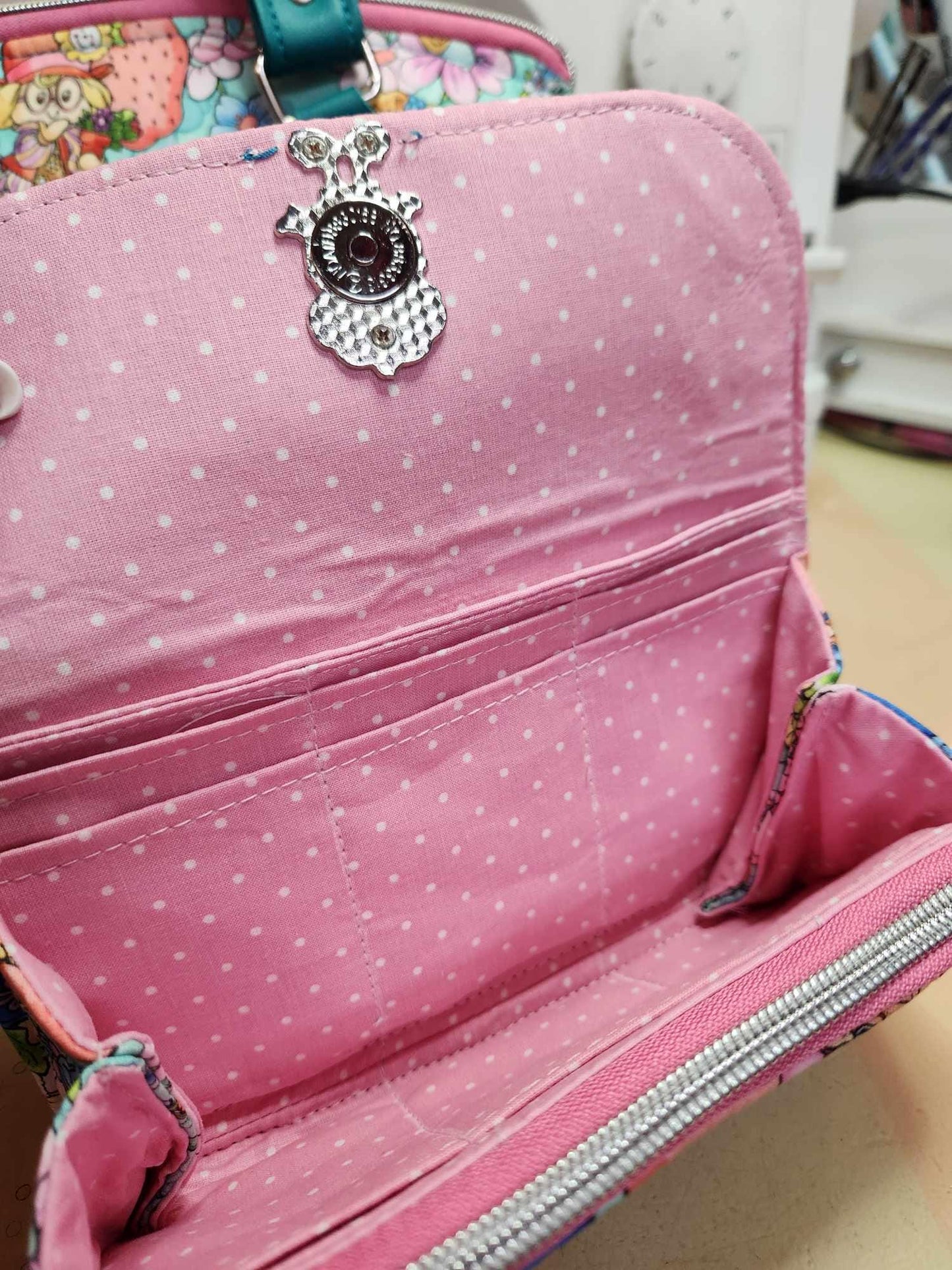 Strawberry Girl & Friends Accordion Wallet