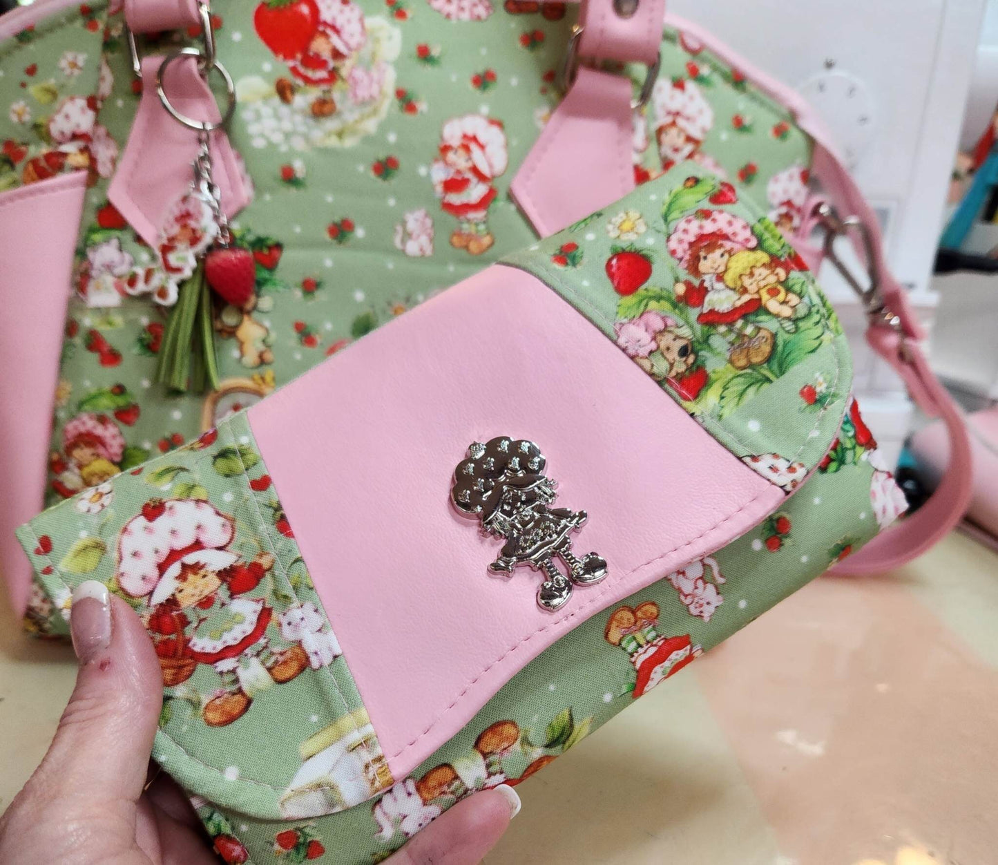 Strawberry Girl & Friends Accordion Wallet