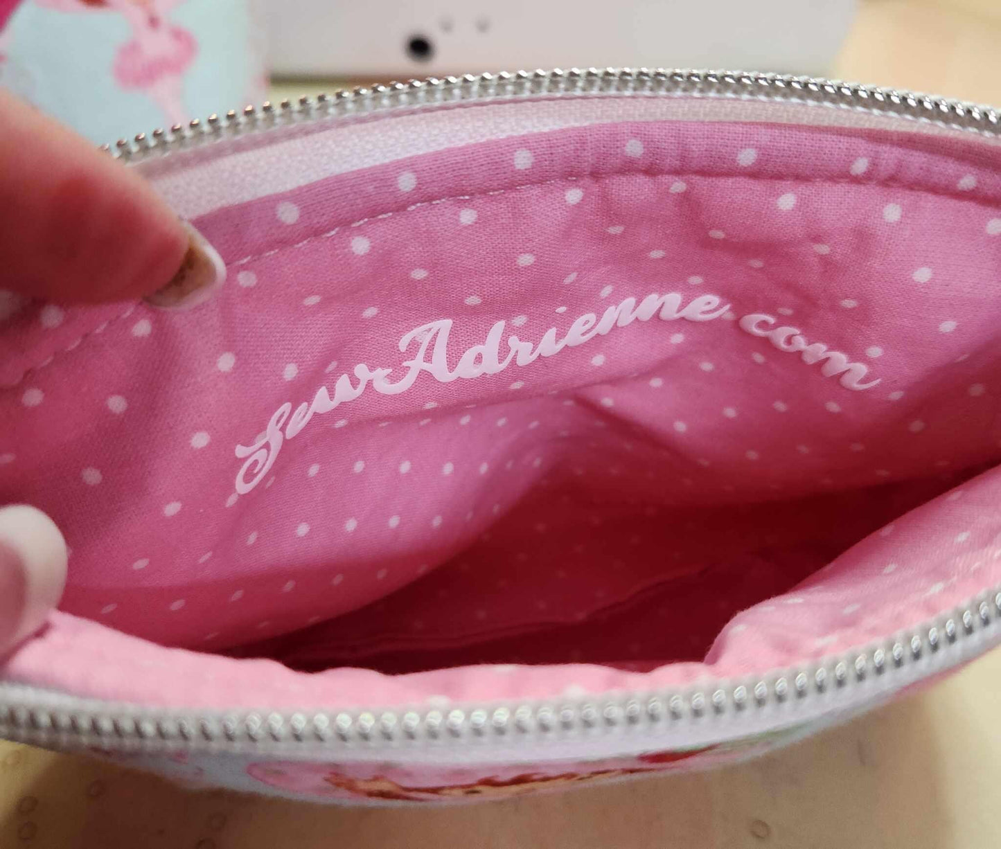 2000's Strawberry Girl Squared Zipper Pouch Three Sizes