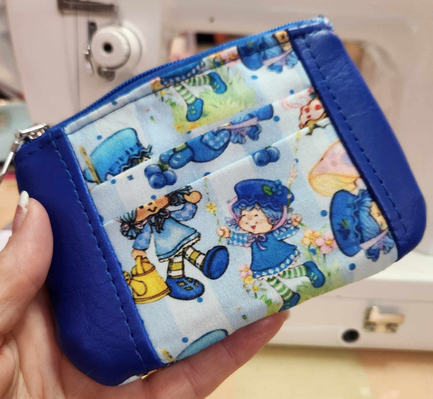80's Blueberry Girl Zip-Up Cardholder