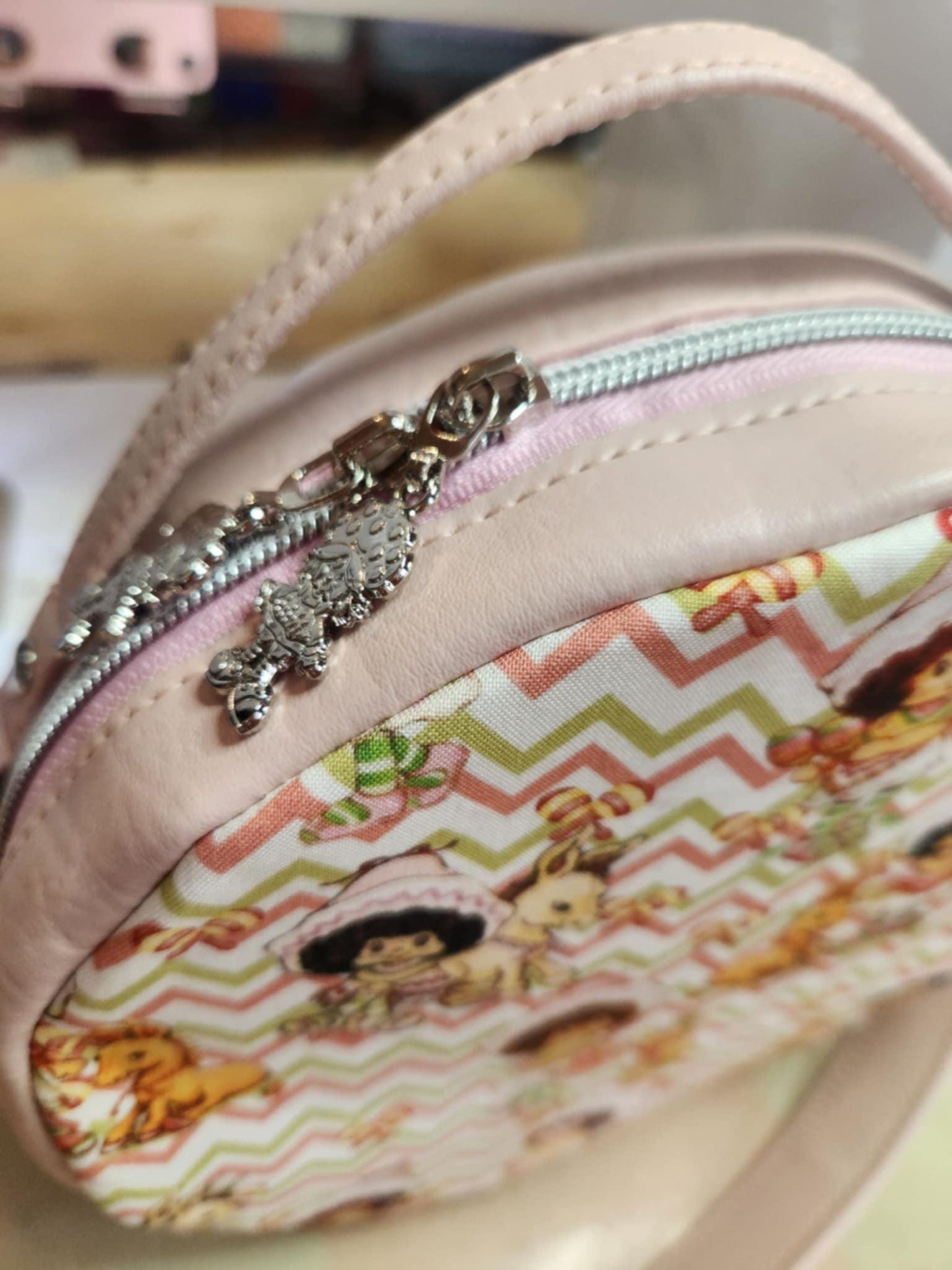 80's Cafe Ole Girl Circle Bag Crossbody