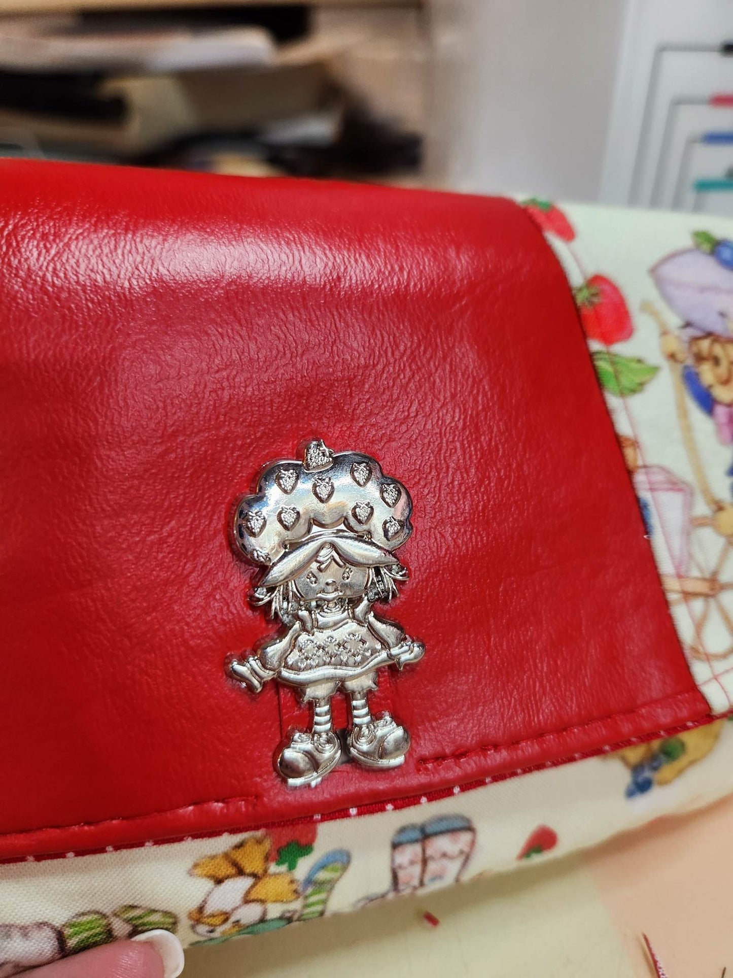 Strawberry Shortcake and Friends, Yellow Background Wallet, Accordion, Character Snap, Christmas Gift, 80's, Cartoon, SewAdrienneY