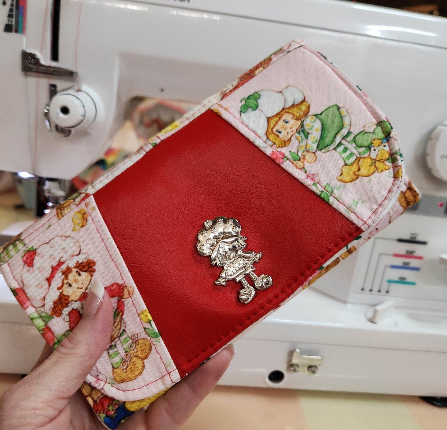 Strawberry Girl & Friends Accordion Wallet
