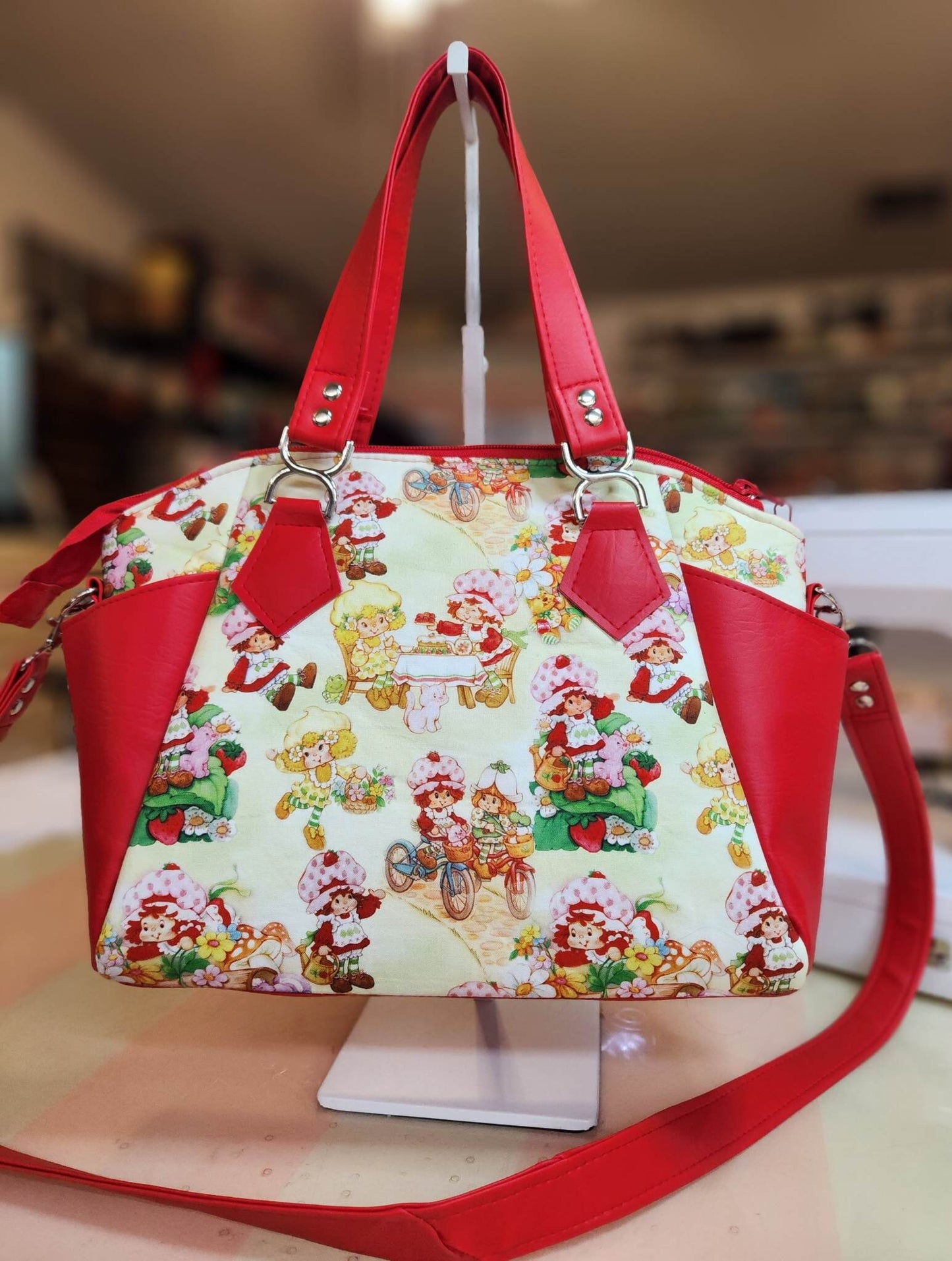 Scented Options! Lemon Girl Shoulder Bag