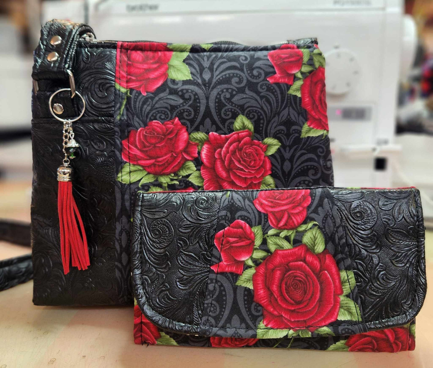 Red Roses Scrolls Crossbody Bag