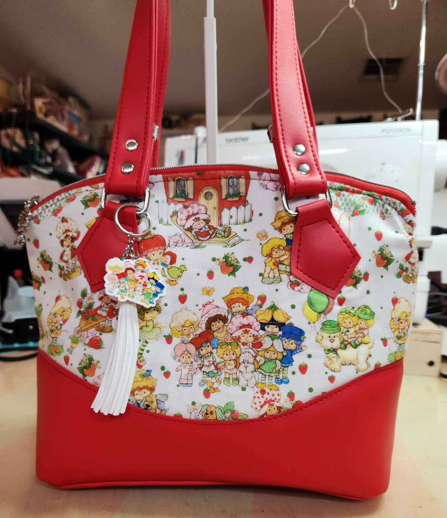 Scented Option! Strawberry Friends Domed Handbag