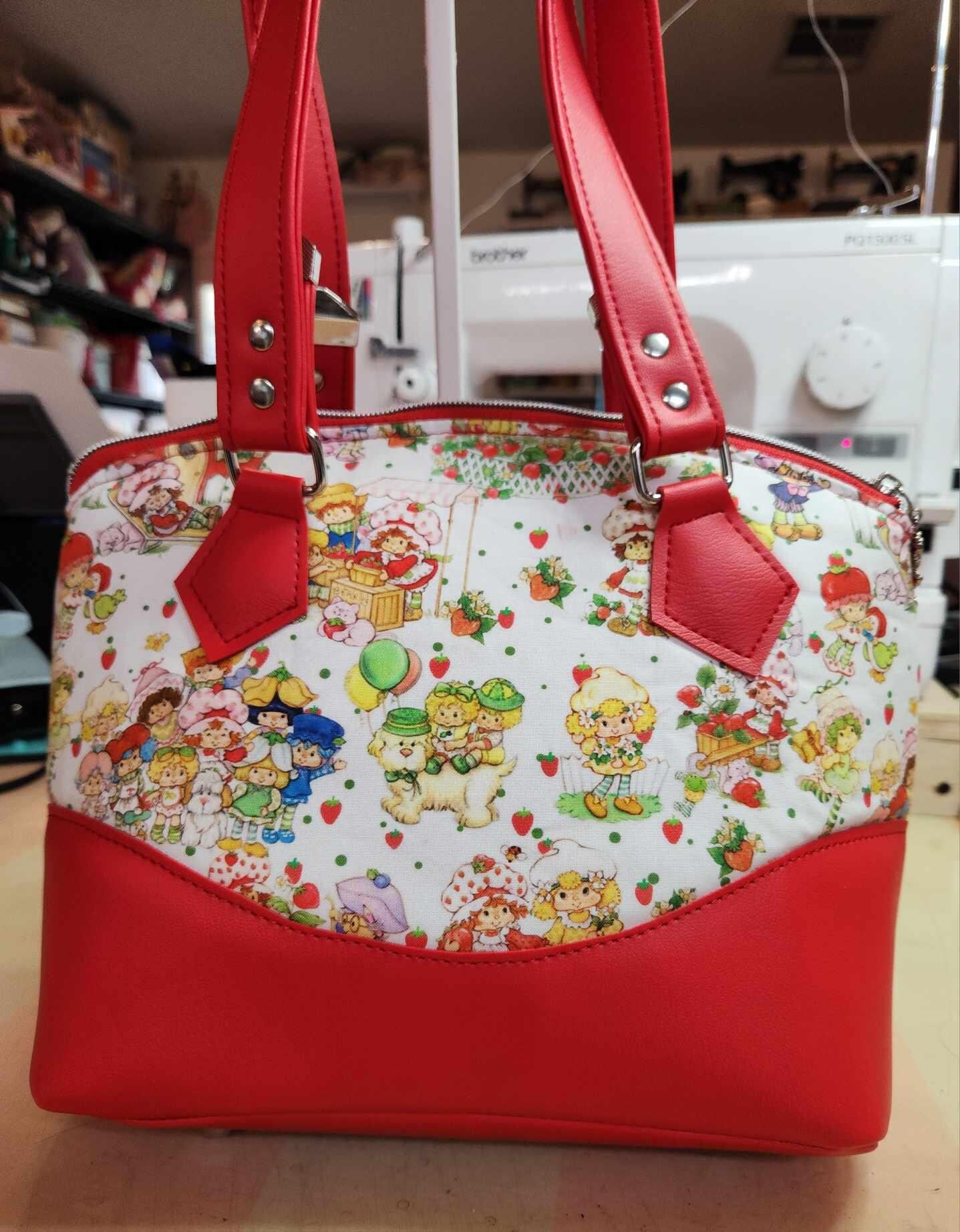 Scented Option! Strawberry Friends Domed Handbag
