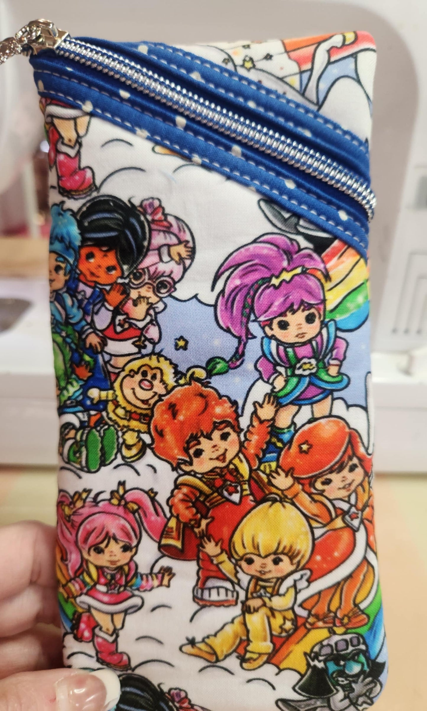 80's Rainbow Friends Diagonal Zippered Pouch for E-Readers, Tablets, iPads, Sunglasses (Copy)