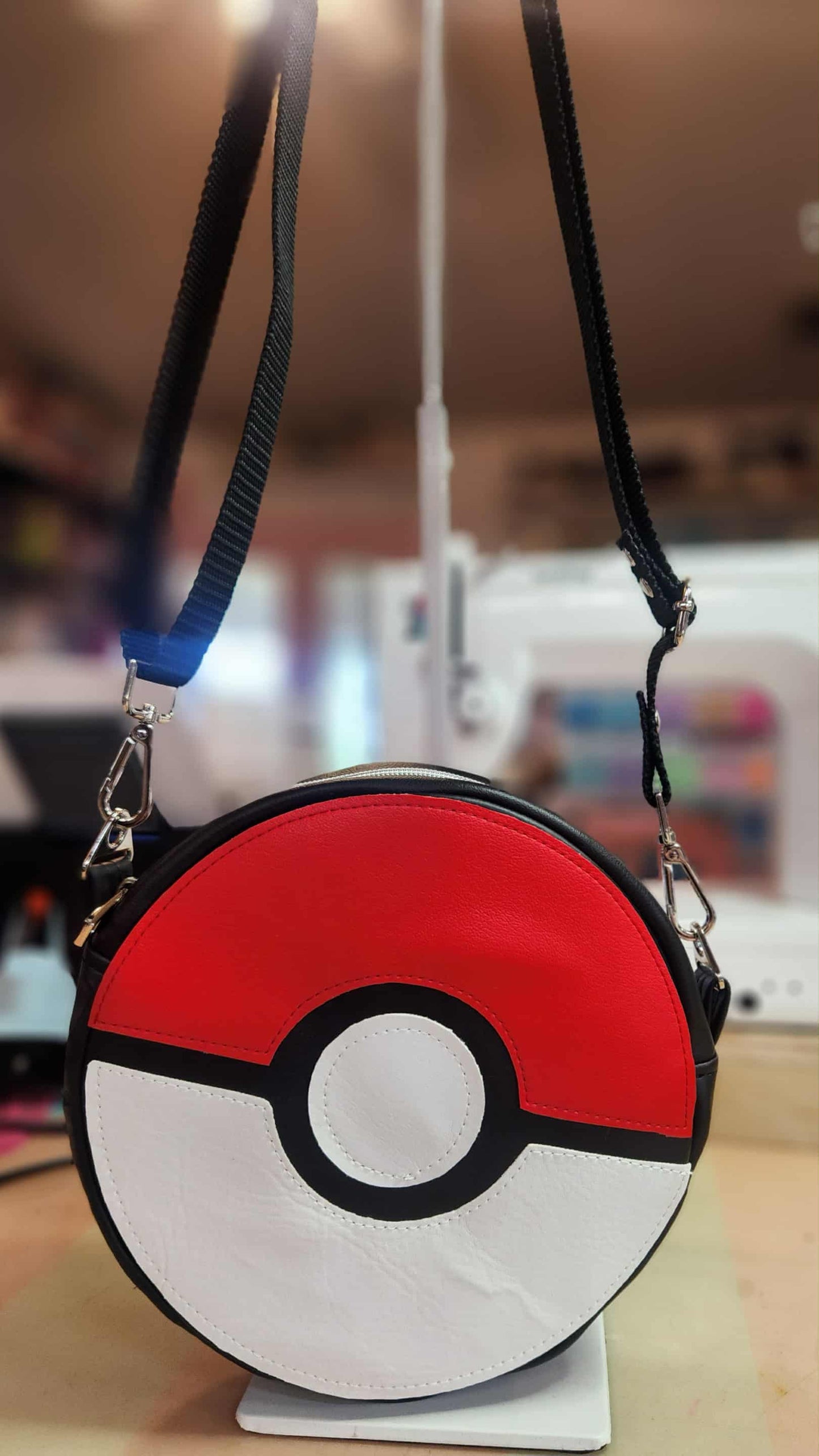 Pocket Monsters Gotta Catch Em All Circle Crossbody Bag