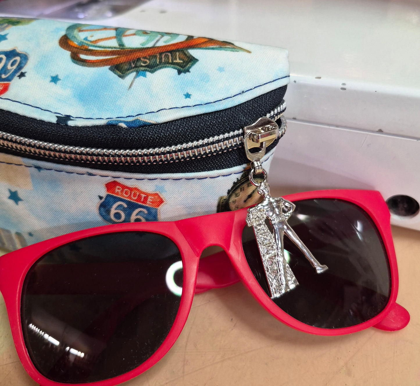 Route 66 Tulsa Icons Zippered Sunglasses Glasses Case