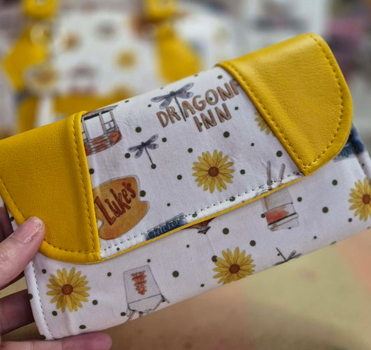 Gilmore Girls Accordion Wallet