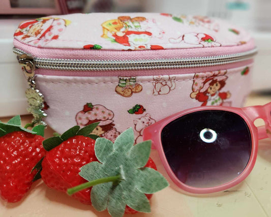 Strawberry Girl Zippered Sunglasses Glasses Case