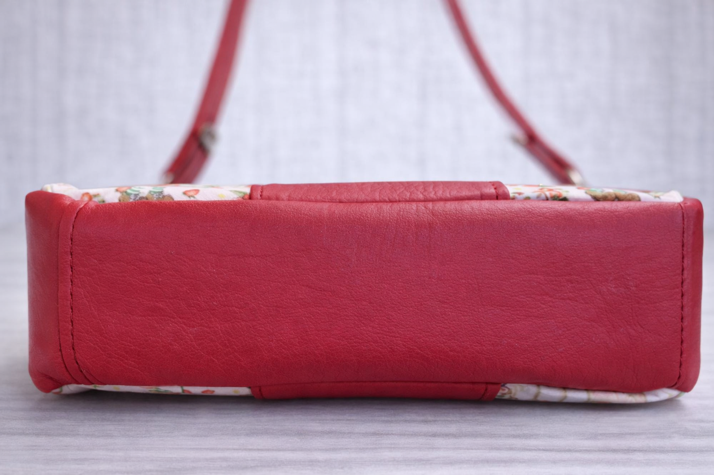 READY TO SHIP! 80's Strawberry Girl Baguette Shoulder Bag