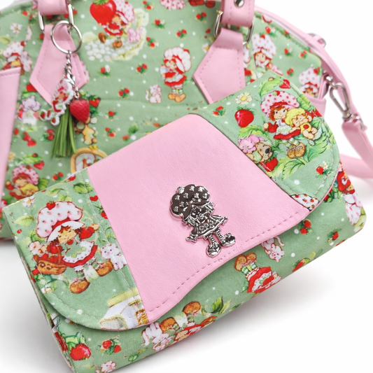 Strawberry Girl & Friends Accordion Wallet